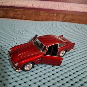 ASTON MARTIN DB5-SCALE 1:38